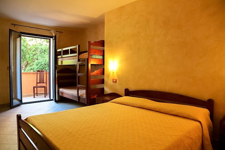 Room 3 of 24