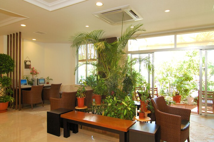 Hotel Lobby