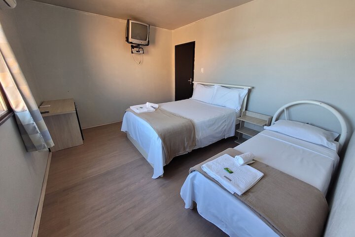Room 26 of 32