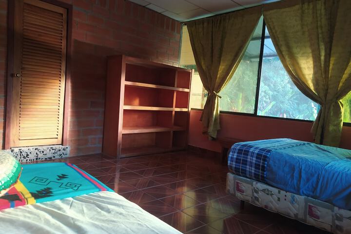 Room 3 of 114