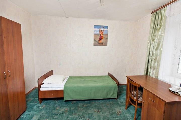 Room 13 of 52