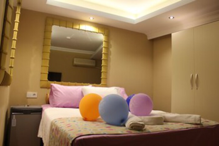 Room 118 of 137