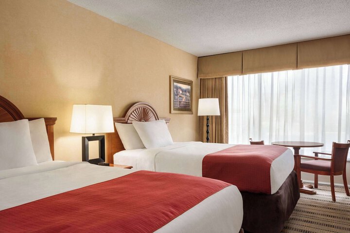 2 Double Beds (21 of 21)