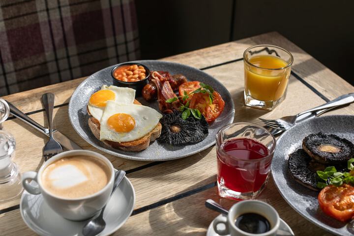 Breakfast/Coffee Service 17 of 19