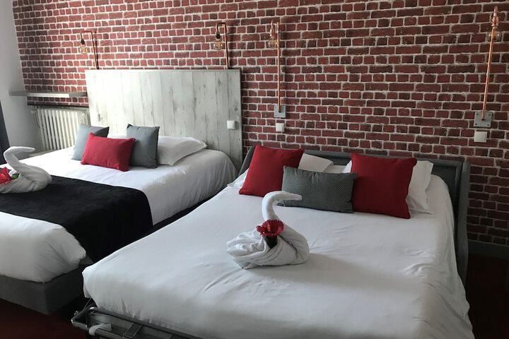 Room 38 of 74