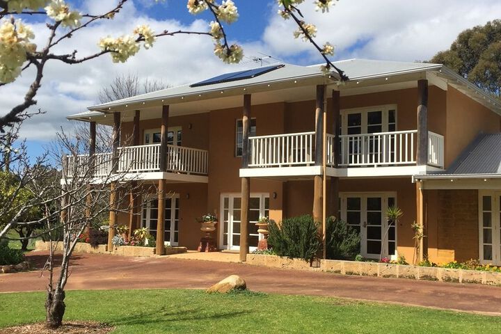 Hotel 3 of 49