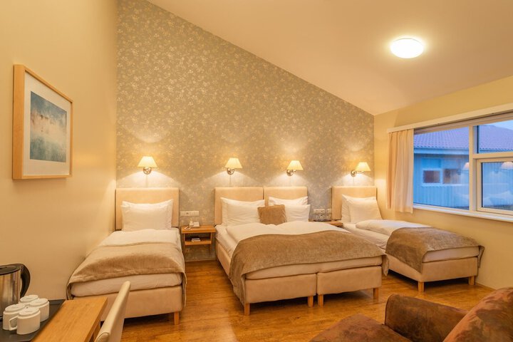 Room 16 of 227