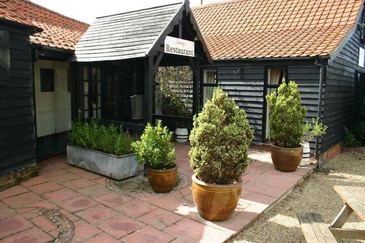Terrace/Patio 16 of 18