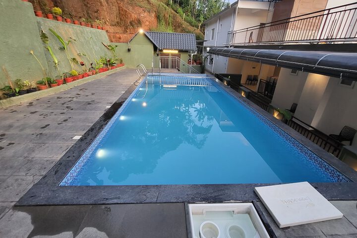 Pool 81 of 134