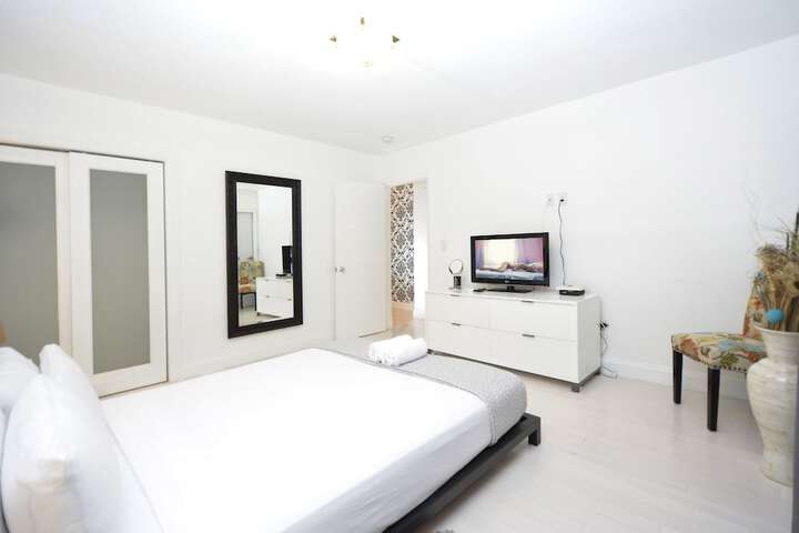 Room 12 of 64