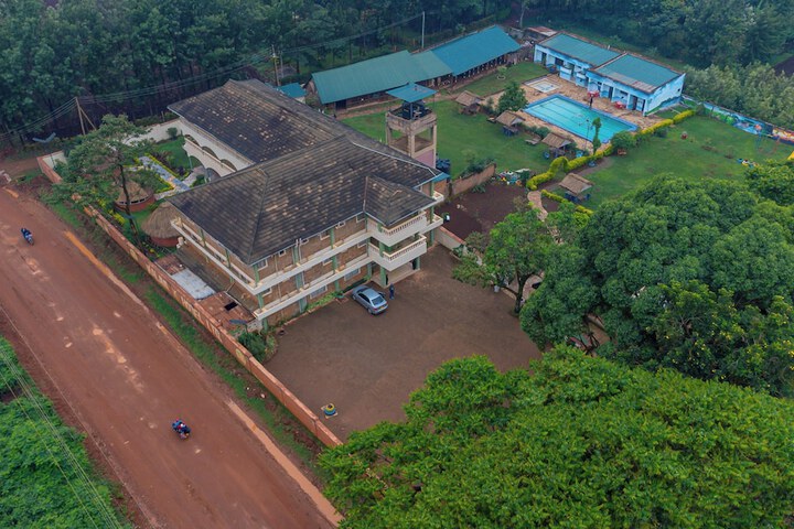Hotel 65 of 66
