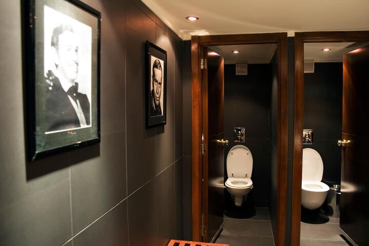 Room 37 of 63