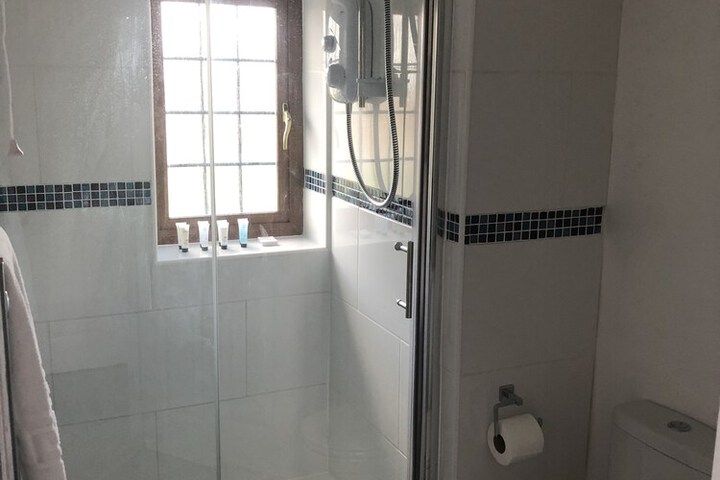 Room 15 of 30