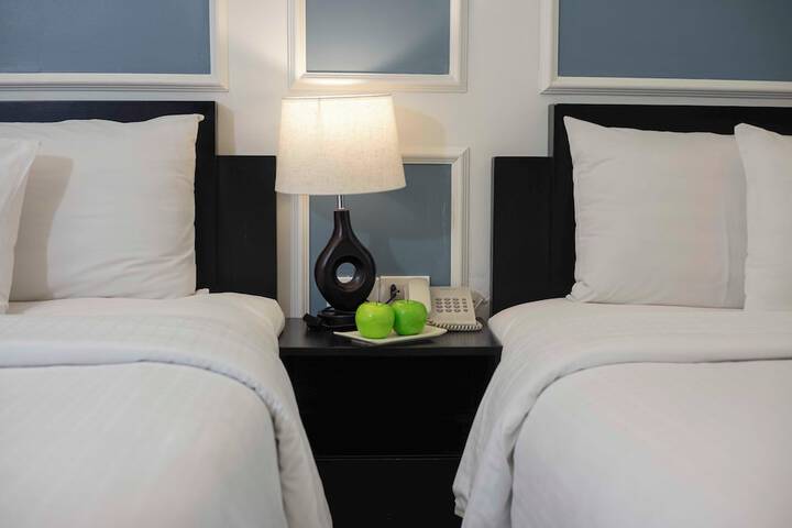 Room 29 of 54