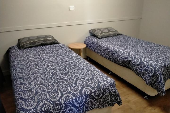 Room 11 of 36