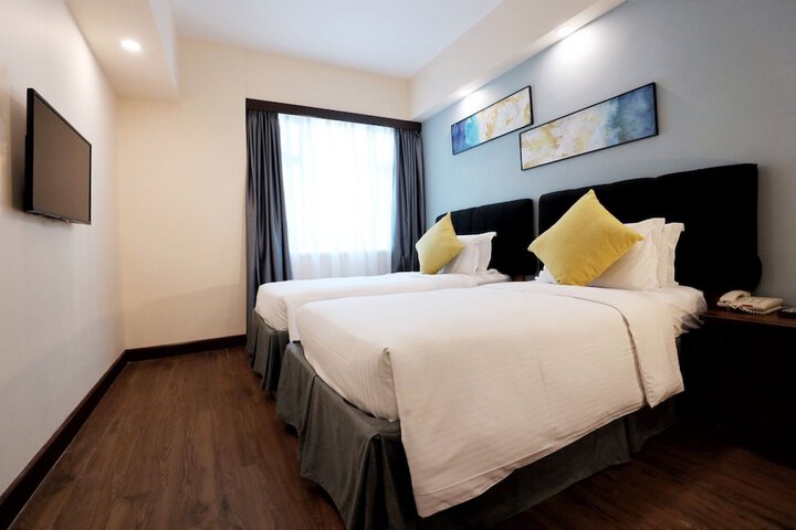 Room 21 of 29