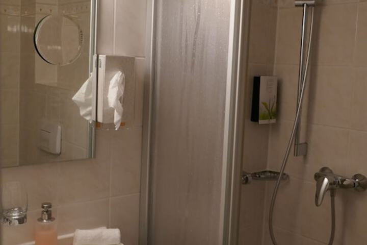 Bath Photo