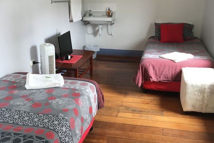 Room 2 of 26