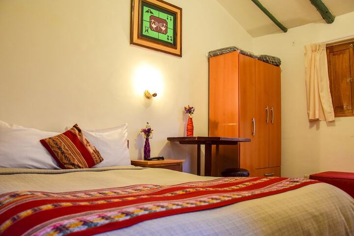 Room 12 of 82