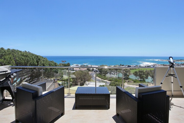 Terrace/Patio 111 of 113