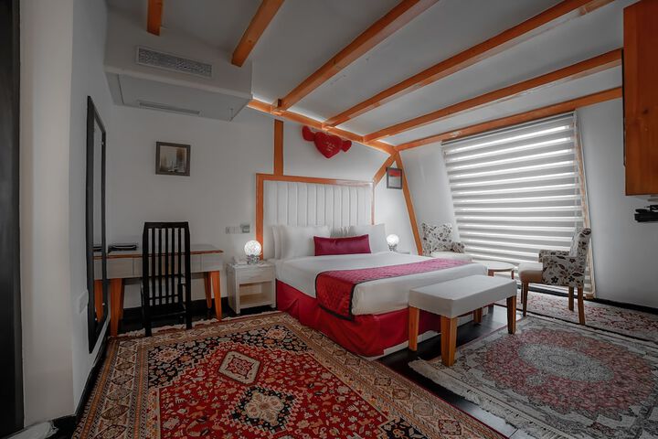 Room 14 of 41