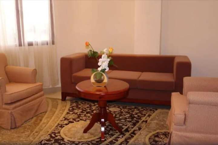 Room 8 of 22