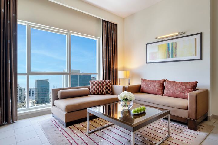 Room 55 of 178