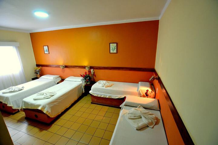 Room 7 of 30