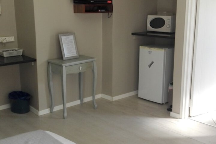 Room 19 of 49