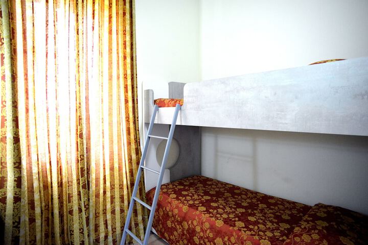 Room 35 of 109