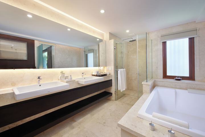 Bathroom Interior Photo