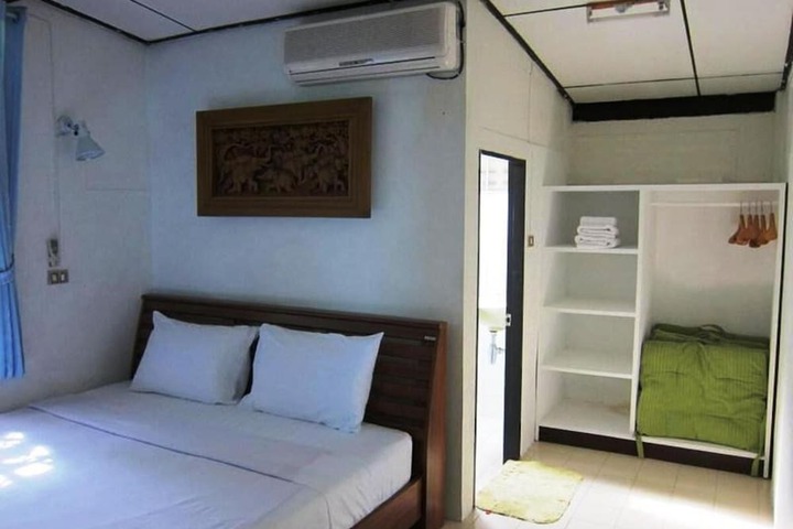 Room 22 of 54