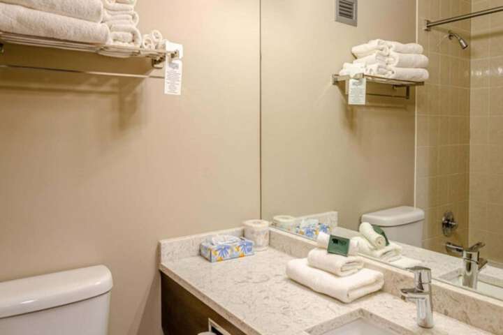 Room 218 of 266