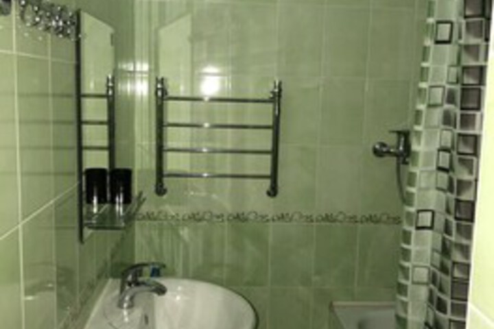 Room 2 of 35