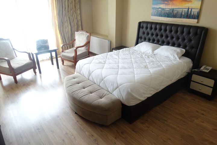 Room 13 of 15
