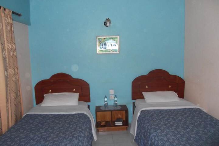 Room 4 of 21