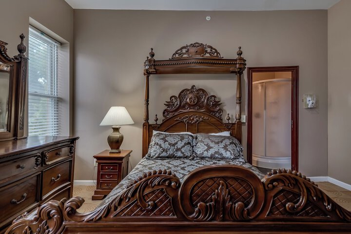 Room 15 of 46