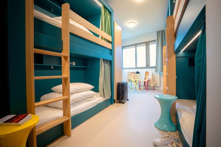 Room 15 of 31
