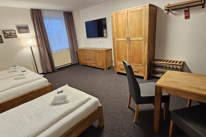 Room 11 of 57