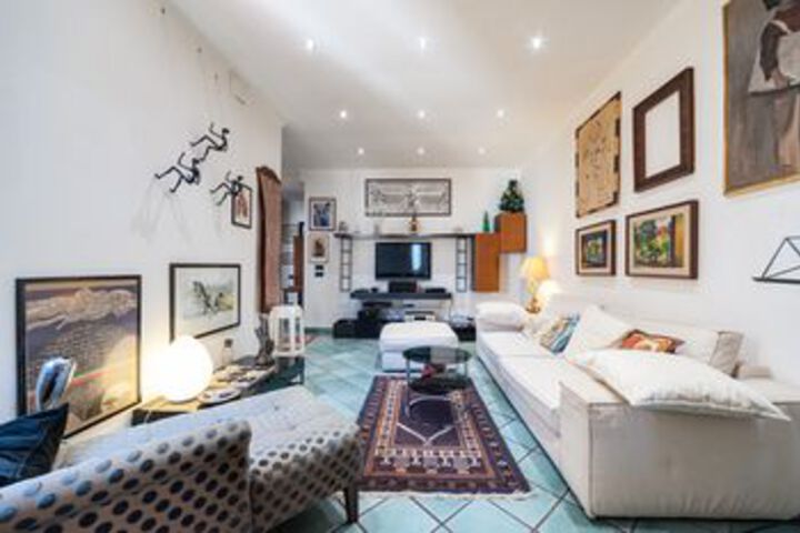 Room 21 of 21