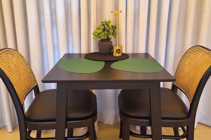 Dining 52 of 55