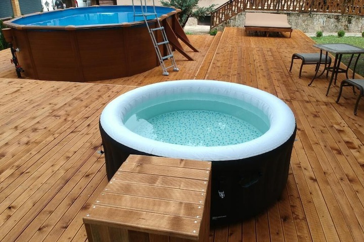 Pool 22 of 47