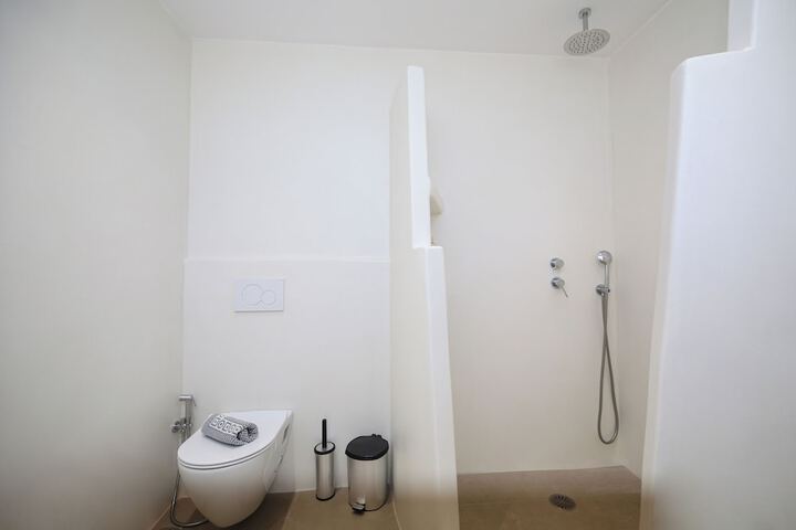 Room 50 of 100
