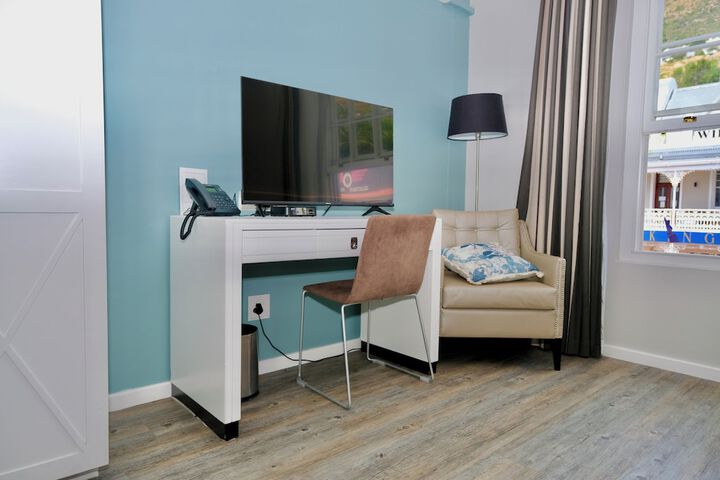 Room 15 of 62