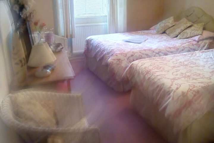 Room 4 of 52