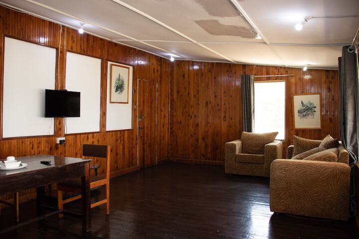 Room 35 of 115