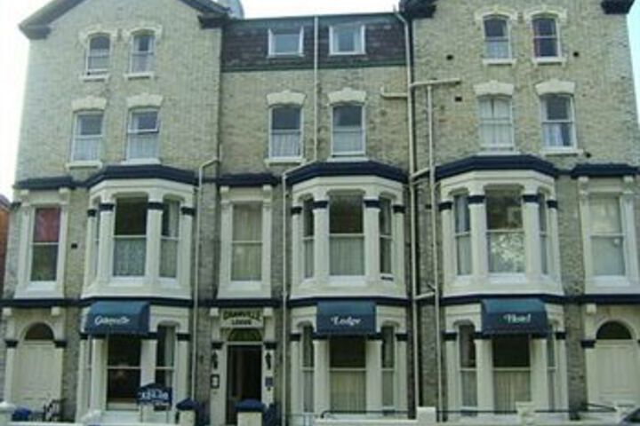 Hotel 16 of 25