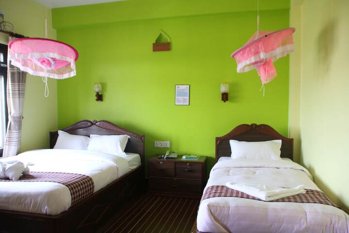 Room 11 of 41