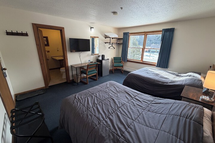 Room 11 of 53