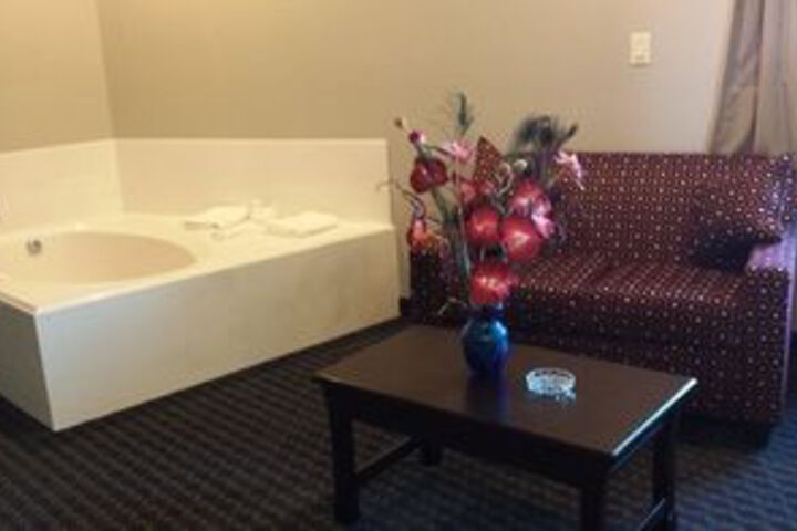 Room 43 of 65